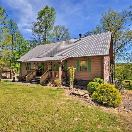 Cozy Trenton Cabin With Spa About 15 Mi To Lookout Mtn!